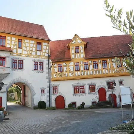 Hotel Schloss Liebenstein 3*